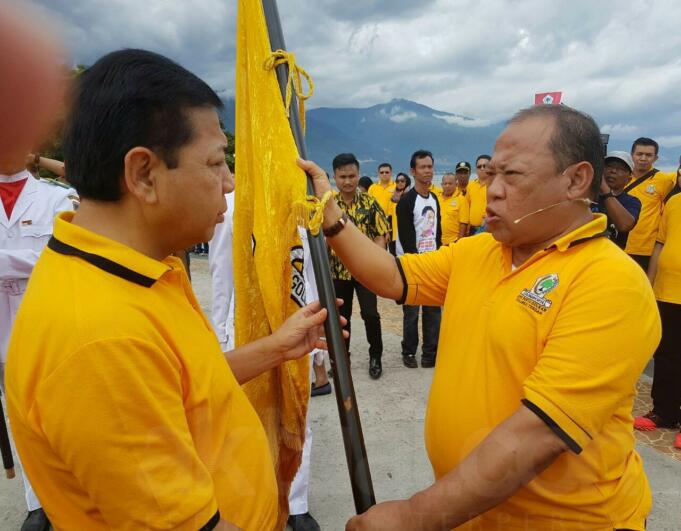 Ketua Umum Partai Golkar, Setya Novanto melantik Pengurus DPD Golkar Sulteng