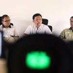 Dalam jumpa persnya Wakil Sekretaris Jenderal (Wasekjen) DPP Partai Golkar, Ace Hasan Syadzily, kami tunggu klarifikasi kepada yang bersangkutan. Klarifikasi ini tujuannya meminta penjelasan kepada yang bersangkutan. Sekaligus nanti DPP sesuai aturan itu mengambil kebijakan. AKTUAL/Munzir