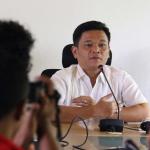 Dalam jumpa persnya Wakil Sekretaris Jenderal (Wasekjen) DPP Partai Golkar, Ace Hasan Syadzily, kami tunggu klarifikasi kepada yang bersangkutan. Klarifikasi ini tujuannya meminta penjelasan kepada yang bersangkutan. Sekaligus nanti DPP sesuai aturan itu mengambil kebijakan. AKTUAL/Munzir