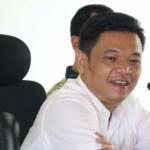 Dalam jumpa persnya Wakil Sekretaris Jenderal (Wasekjen) DPP Partai Golkar, Ace Hasan Syadzily, kami tunggu klarifikasi kepada yang bersangkutan. Klarifikasi ini tujuannya meminta penjelasan kepada yang bersangkutan. Sekaligus nanti DPP sesuai aturan itu mengambil kebijakan. AKTUAL/Munzir