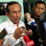 Ketua Komisi VII DPR RI Satya Yudha, saat diskusi polemik dengan tema "Republik Freeport" di Jakarta, Sabtu (25/2). Sikap PT Freeport Indonesia yang terus-terusan ngotot melawan pemerintah RI adalah wajar. Sebabnya, Freeport sempat nyaman dimanjakan oleh pemerintahan Susilo Bambang Yudhoyono (SBY) dan dijamin oleh surat Sudirman Said ketika masih menjabat Menteri Energi dan Sumber Daya Mineral. AKTUAL/Tino Oktaviano