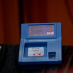 Petugas Bea dan Cukai Bandara Soekarno-Hatta, Cengkareng, mengamankan paket kartu tanda penduduk (KTP) palsu dari Kamboja. Sebanyak 36 KTP palsu itu tidak hanya beralamatkan DKI Jakarta. AKTUAL/Munzir