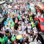 Ratusan ribu umat Islam melakukan aksi long march menuju ke Masjid Istiqal, Jakarta, Sabtu (11/2/2017). Kegiatan aksi 112 ini digelar di Masjid Istiqlal dengan agenda zikir dan tausiyah nasional, Aktual.com/Munzir.