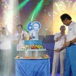 Presiden Direktur BCA Jahja Setiaatmadja saat Penutupan Porseni BCA, di Jakarta. Minggu (26/2/2017). Porseni yang merupakan rangkaian kegiatan HUT ke-60 BCA ini telah berlangsung dari 24 Februari hingga 26 Februari 2017 diadakan untuk mengapresiasi seluruh keluarga besar BCA atas kerja keras dan dedikasi dalam menghantarkan BCA menjadi salah satu bank swasta nasional terbesar di Indonesia. AKTUAL/Eko S Hilman