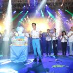 PresidPresiden Direktur BCA Jahja Setiaatmadja saat Penutupan Porseni BCA, di Jakarta. Minggu (26/2/2017). Porseni yang merupakan rangkaian kegiatan HUT ke-60 BCA ini telah berlangsung dari 24 Februari hingga 26 Februari 2017 diadakan untuk mengapresiasi seluruh keluarga besar BCA atas kerja keras dan dedikasi dalam menghantarkan BCA menjadi salah satu bank swasta nasional terbesar di Indonesia. AKTUAL/Eko S Hilman