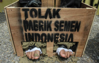 DPR Bakal Panggil Ganjar Terkait Semen Rembang