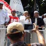 Aksi kawal sidang Ahok ini dalam rangka mengawal sidang tuntutan terdakwa kasus penodaan agama yang dilakukan Gubernur DKI Jakarta, Basuki Tjahaja Purnama atau Ahok. AKTUAL/Munzir