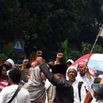 Aksi kawal sidang Ahok ini dalam rangka mengawal sidang tuntutan terdakwa kasus penodaan agama yang dilakukan Gubernur DKI Jakarta, Basuki Tjahaja Purnama atau Ahok. AKTUAL/Munzir