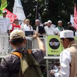 Aksi kawal sidang Ahok ini dalam rangka mengawal sidang tuntutan terdakwa kasus penodaan agama yang dilakukan Gubernur DKI Jakarta, Basuki Tjahaja Purnama atau Ahok. AKTUAL/Munzir