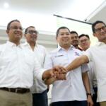 Ketua Umum Partai Perindo Hary Tanoesoedibjo (kanan) berdialog dengan Cagub DKI Jakarta Anies Baswedan (kiri) di DPP Partai Perindo, Jalan Diponegoro, Menteng, Jakarta Pusat, Kamis (20/4/2017). Partai Perindo menggelar syukuran keunggulan Anies-Sandi dari Ahok-Djarot, dalam hitung cepat semua lembaga survei terkait Pilkada DKI Jakarta putaran kedua. AKTUAL/Munzir