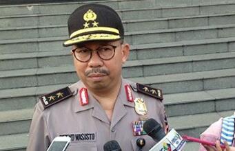 Ini Tanggapan Polri Terkait Foto Bareng Kapolda dengan Pelaku Penikam Hermansyah