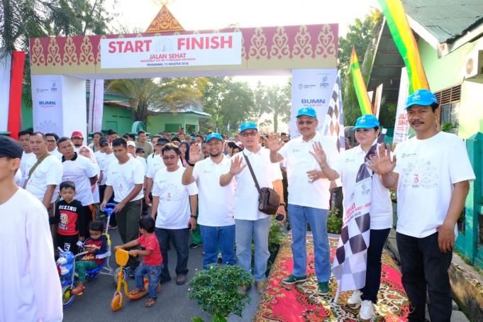 PT Perusahaan Gas Negara Tbk (PGN) menjalankan program Badan Usaha Milik Negara (BUMN) Hadir Untuk Negeri dengan menggelar kegiatan Jalan Sehat dan Bersih Lingkungan, di Kota Pekanbaru, Riau pada hari Minggu (12/8).