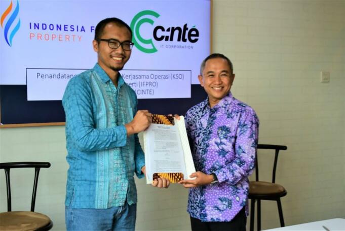 Perusahaan Patungan PT ASDP Indonesia Ferry (Persero) dan PT Pembangunan Perumahan (Persero) Tbk, PT Indonesia Ferry properti (PT IFPRO) agresif melakukan peningkatan kualitas dan layanan pelabuhan. Salah satunya penandatanganan nota kesepahaman (MoU) kerjasama pengembangan layanan tiga pelabuhan di Indonesia melalui Teknologi Informasi dan Komunikasi. Adapun pelabuhan tersebut adalah Bakaheuni, Merak, dan Labuan Bajo. Tujuannya adalah untuk menciptakan layanan pelabuhan yang lebih moderen dan sesuai dengan kebutuhan masyarakat saat ini. Perusahaan Patungan PT ASDP Indonesia Ferry (Persero) dan PT Pembangunan Perumahan (Persero) Tbk, PT Indonesia Ferry properti (PT IFPRO) agresif melakukan peningkatan kualitas dan layanan pelabuhan. Salah satunya penandatanganan nota kesepahaman (MoU) kerjasama pengembangan layanan tiga pelabuhan di Indonesia melalui Teknologi Informasi dan Komunikasi. Adapun pelabuhan tersebut adalah Bakaheuni, Merak, dan Labuan Bajo. Tujuannya adalah untuk menciptakan layanan pelabuhan yang lebih moderen dan sesuai dengan kebutuhan masyarakat saat ini.