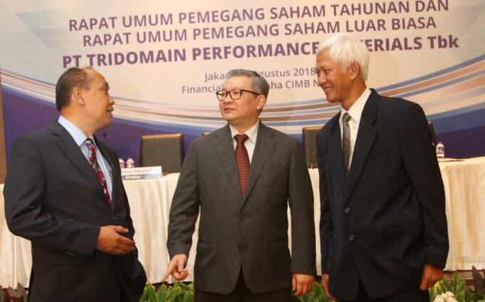 PT Tridomain Performance Materials Tbk (TPM), perusahaan produsen bahan baku khusus (Specialty Materials) untuk berbagai industri di Indonesia hari ini menyelenggarakan tiga acara yaitu Rapat Umum Pemegang Saham Tahunan, Rapat Umum Pemegang Saham Luar Biasa dan Paparan Publik atau Public Expose. Pada tahun 2017, TPM mengalami pertumbuhan penjualan sebesar US$ 159,43 juta, tumbuh 37,50% dibandingkan tahun 2016 sebesar US$ 115,95 juta. Sedangkan perolehan laba tahun 2017 sebesar US$ 7,14 juta, tumbuh sebesar 67,07% dibandingkan perolehan laba tahun 2016 sebesar US$ 4,28 juta.