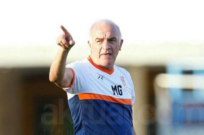 Pelatih Borneo FC, Roberto Carlos Mario Gomez