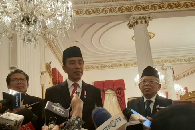 Presiden Jokowi memberikan keterangan pers di Istana Negara Jakarta, Rabu (5/2/2020) (Hanni Sofia)