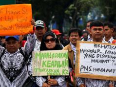 DPR Soroti Insentif Guru Honorer Rp400 Ribu yang Belum Sesuai Biaya Hidup Ilustrasi unjuk rasa. foto: aktual.com