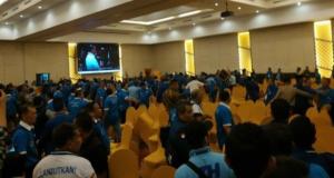 Kericuhan kembali terjadi di Kongres V PAN pada hari kedua, di Hotel Claro, Kendari, Sulawesi Tenggara, Selasa (11/2/2020).