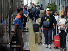 Kereta Jadi Primadona Nataru, Penumpang KAJJ Tembus 2,5 Juta