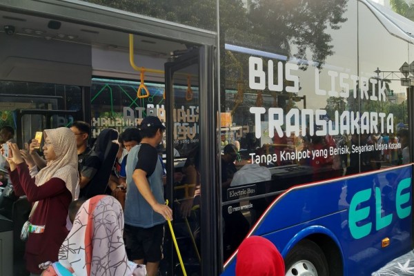 Bus Transjakarta (IDN Times/Gregorius Aryodamar P