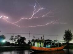 BMKG Ingatkan Potensi Cuaca Ekstrem Sebagian Wilayah di Indonesia