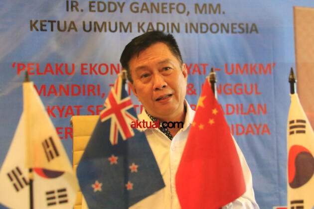 Sambutan Ketua Dewan Penasehat Nasional GBN, Eddy Ganefo usai menerima penobatan sebagai Ketua Dewan Penasehat Nasional GBN di Kantor Kadin Indonesia, di Jakarta, Kamis (19/11).