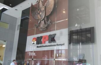 Kasus Azis Syamsuddin dan Lili Pintauli Bukti Mafia Peradilan Eksis di KPK