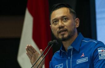 Jika Bertemu Tandingan, AHY: Senyumin Aja!