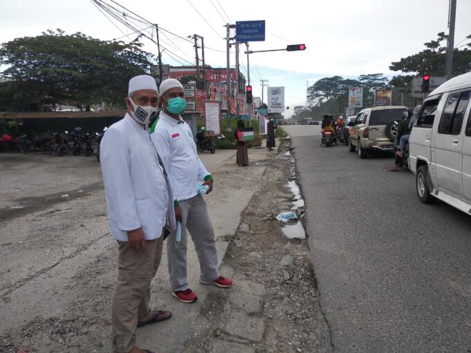 FPI Pelalawan Bagikan Masker di Aksi Solidaritas Palestina