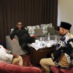 Sejumlah tokoh Kontak Tani Nelayan Andalan (KTNA), temui Wakil Menteri Pertanian (Wamentan) Harvick Hasnul Qolbi, dalam rangkaian agenda Kunjungan Kerja Wamen Pertanian di Pekanbaru, Provinsi Riau, Senin (21/6) lalu, di salah satu Hotel dikawasan Jl Jenderal Sudirman, Pekanbaru. Foto: Warnoto / Aktual.com