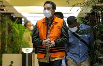 Wakil Ketua DPR RI Azis Syamsuddin Resmi Mundur Dari Jabatanya