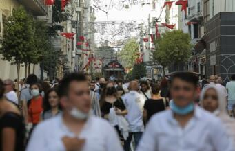 Turki Cabut Aturan yang Wajibkan Penggunaan Masker di Luar Ruangan