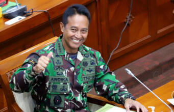 Pengamat: Panglima TNI Sebaiknya Mengundurkan Diri