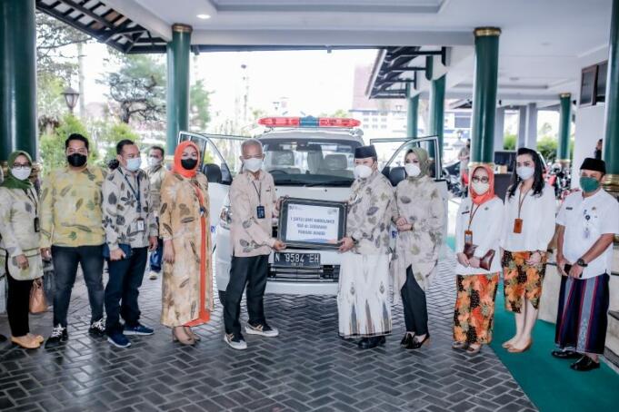 Bupati Jember Apresiasi Langkah BRI Sediakan Ambulance