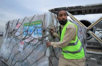 WHO: Negara-negara Kaya Kemungkinan Timbun Lagi Vaksin COVID