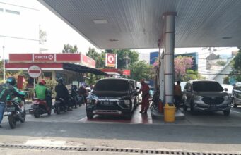 Rantai Bisnis Pertamina Tak Efisien, Sebaiknya Tak Usah Jual Pertalite