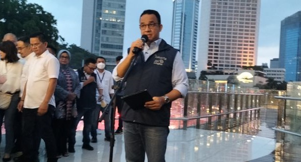 Anies Baswedan, Halte TransJakarta Bundaran HI