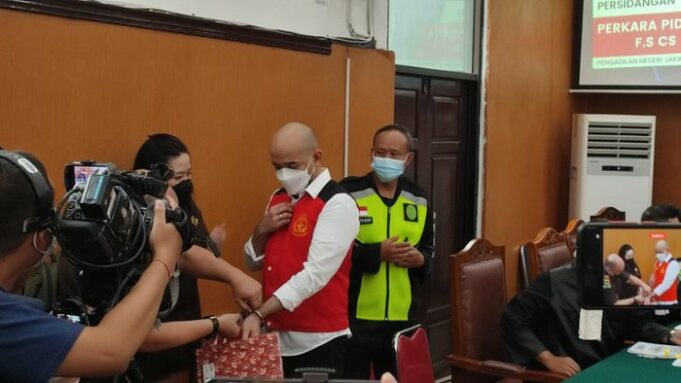 Kompol Baiquni Wibowo, di Pengadilan Negeri Jakarta Selatan, Jakarta, Rabu (19/10)