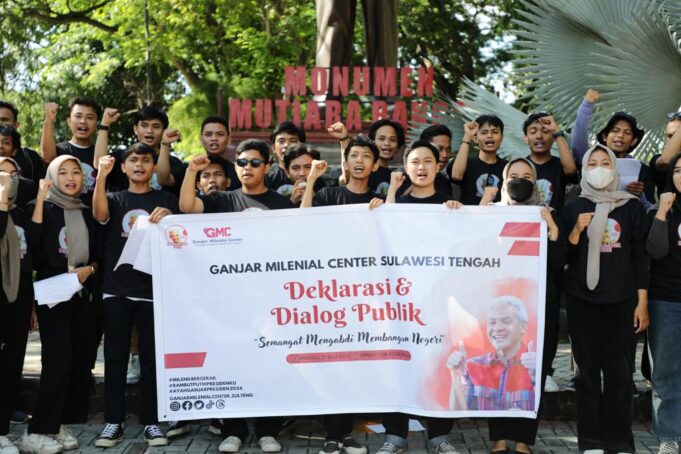 Para milenial yang tergabung dalam Ganjar Milenial Center (GMC) Sulteng mendeklarasikan diri sebagai sukarelawan yang akan terus memberikan dukungan penuh terhadap Ganjar.