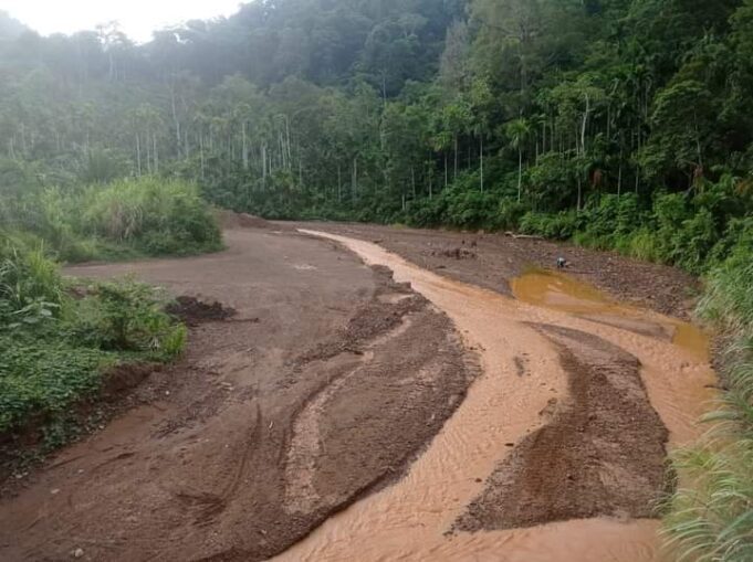 Kerusakan lingkungan di Aceh Selatan, diduga disebabkan adanya tambang emas ilegal oleh PT BMU