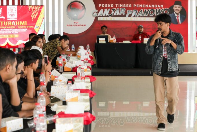 Sukarelawan Pandawa Ganjar Maluku menginisiasi acara "silaturahmi lintas organisasi kepemudaan (OKP) paguyuban Maluku-Maluku Utara serta ruang inspirasi" dengan menggaet kalangan pemuda.