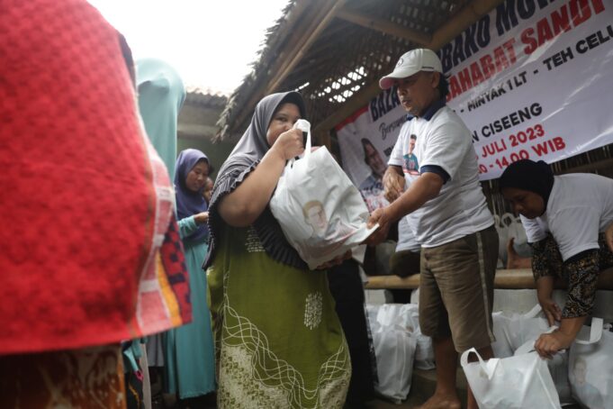 UMKM Sahabat Sandi Uno Gelar Pasar Sembako Murah di Bogor