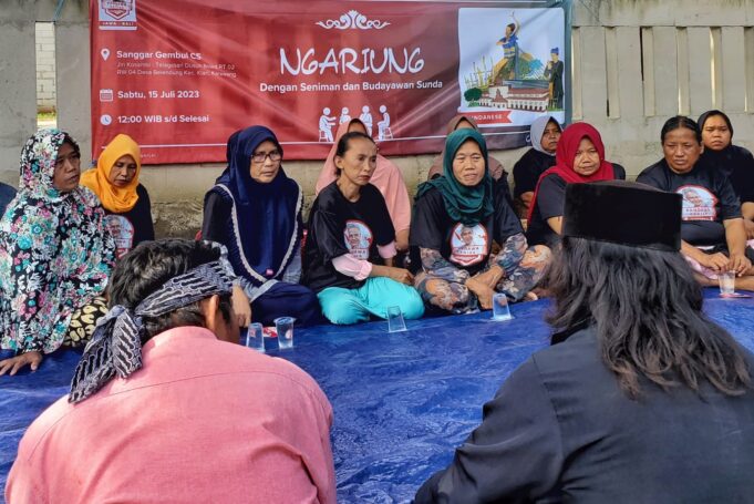 Relawan Ganjar Pranowo yang tergabung dalam Pandawa Ganjar mengadakan kegiatan silaturahmi yang bertajuk 'Ngariung Bersama Seniman dan Budayawan Sunda'