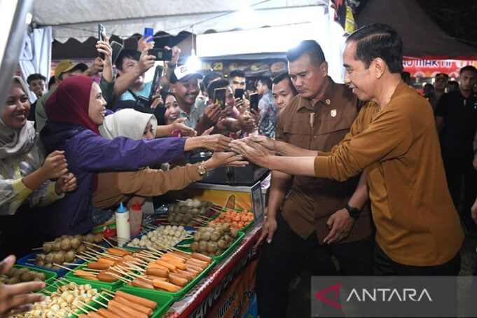 Presiden Jokowi Resmikan Jalan Tol Bengkulu-Taba Penanjung dan Tinjau Program BPJS di Bengkulu