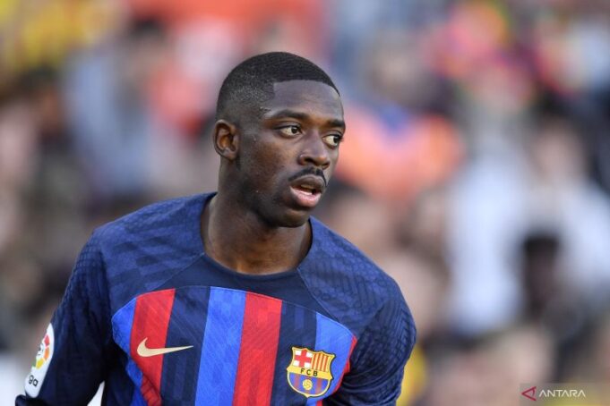 Ousmane Dembele resmi bergabung Paris Saint-Germain (PSG) dari Barcelona pada Sabtu 12 Agustus 2023, ANTARA/AFP/PAU BARRENA