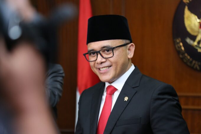 Azwar Anas sebagai Menko Polhukam Ad Interim dalam Misi Diplomatik Mahfud MD