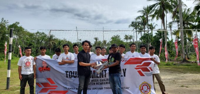 Orang Muda Ganjar Gelar Tournamen Voli Bareng Pemuda di Mempawah