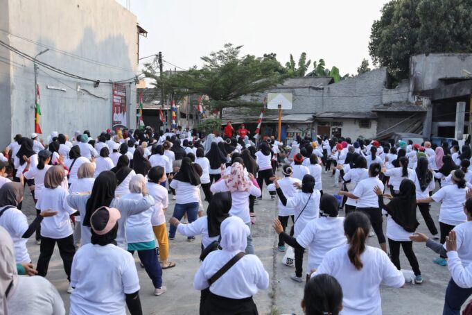 Ajak Masyarakat Sehat, Gardu Ganjar Gelar Senam Jantung di Tangerang