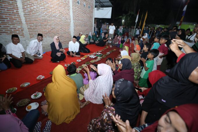 Ganjar Menginap di Rumah Warga Program ‘Tuku Lemah Oleh Omah'