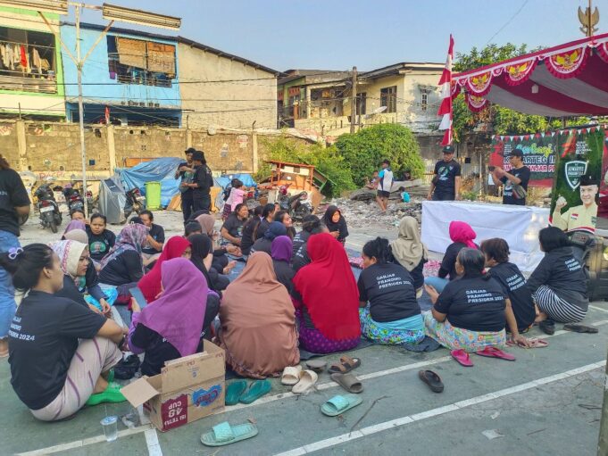 Kowarteg Ganjar Gencarkan Aksi Sosial kepada Ibu-Ibu Prasejahtera di Tanjung Priok